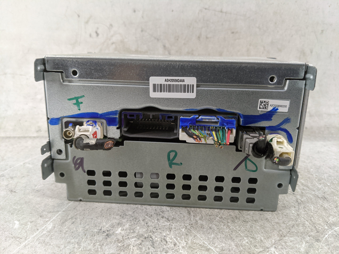 2012 Dodge Journey Radio AM FM Cd Player Receiver Replacement P/N:P05091102AG AGH20556Q4AA, A2C53389B200, AC53371130 Fits OE