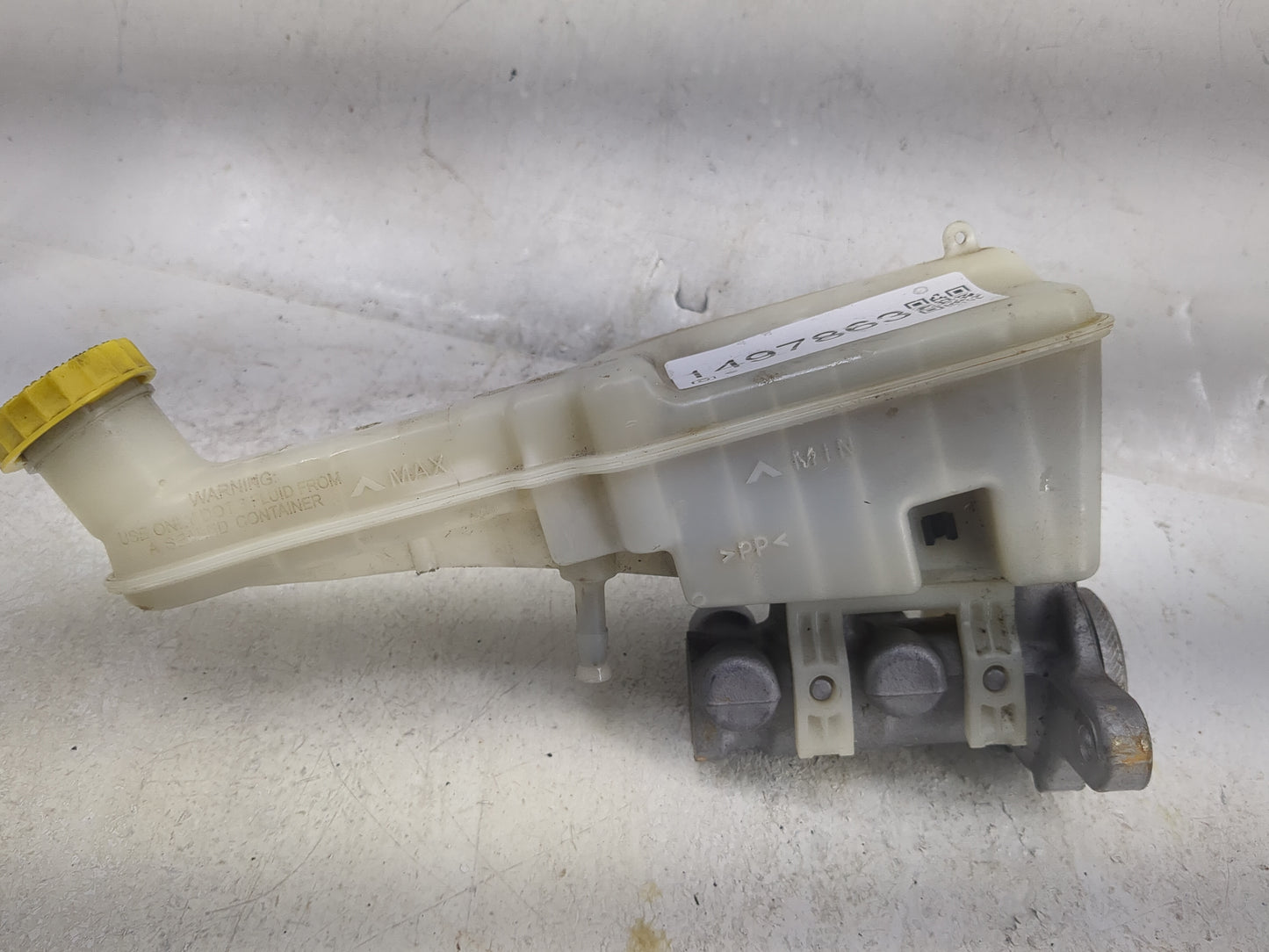 2012 Dodge Journey Brake Master Cylinder - Oemusedautoparts1.com