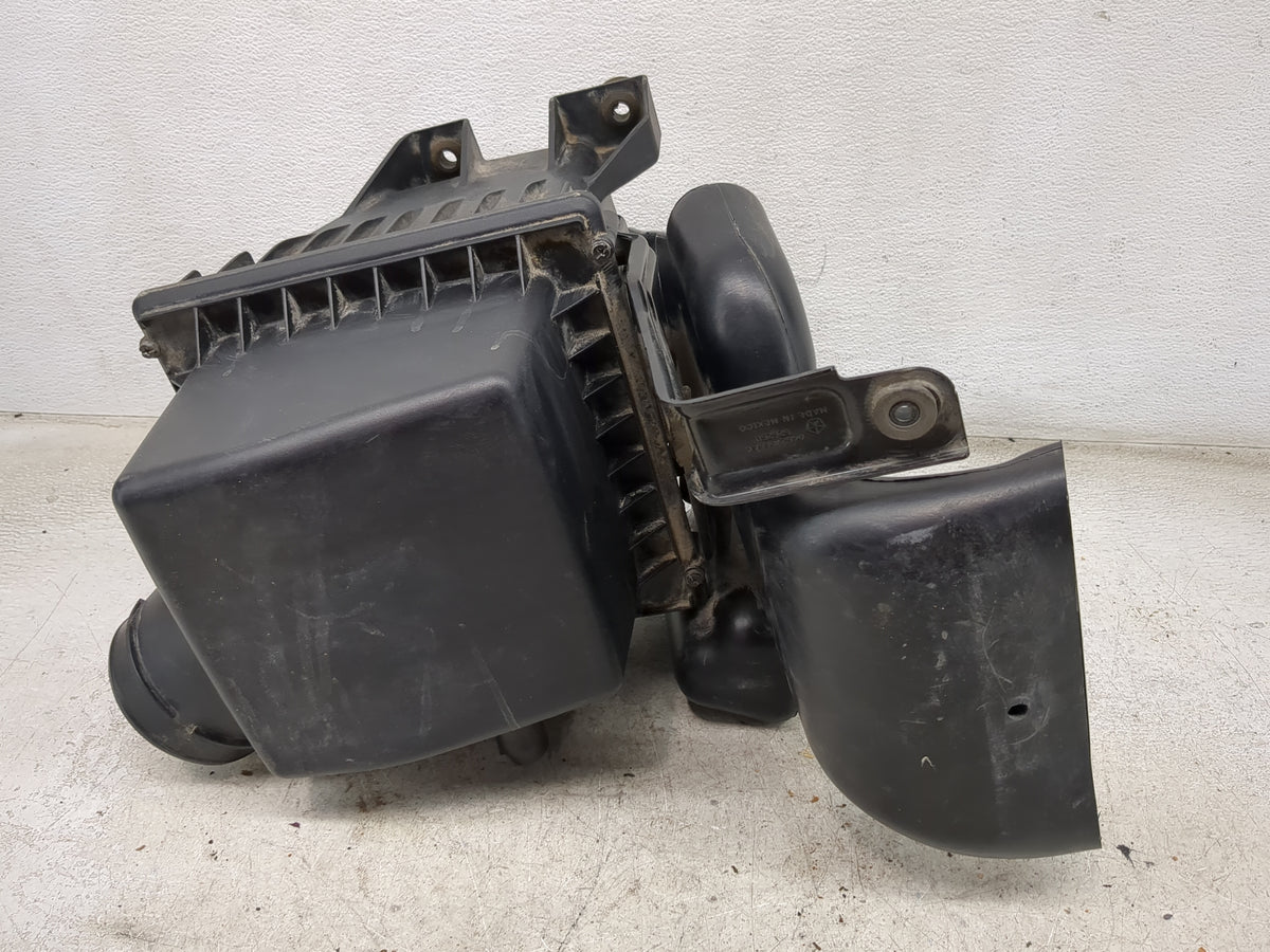 2011-2013 Dodge Journey Air Cleaner Intake-duct Hose Tube 1499628 - Oemusedautoparts1.com
