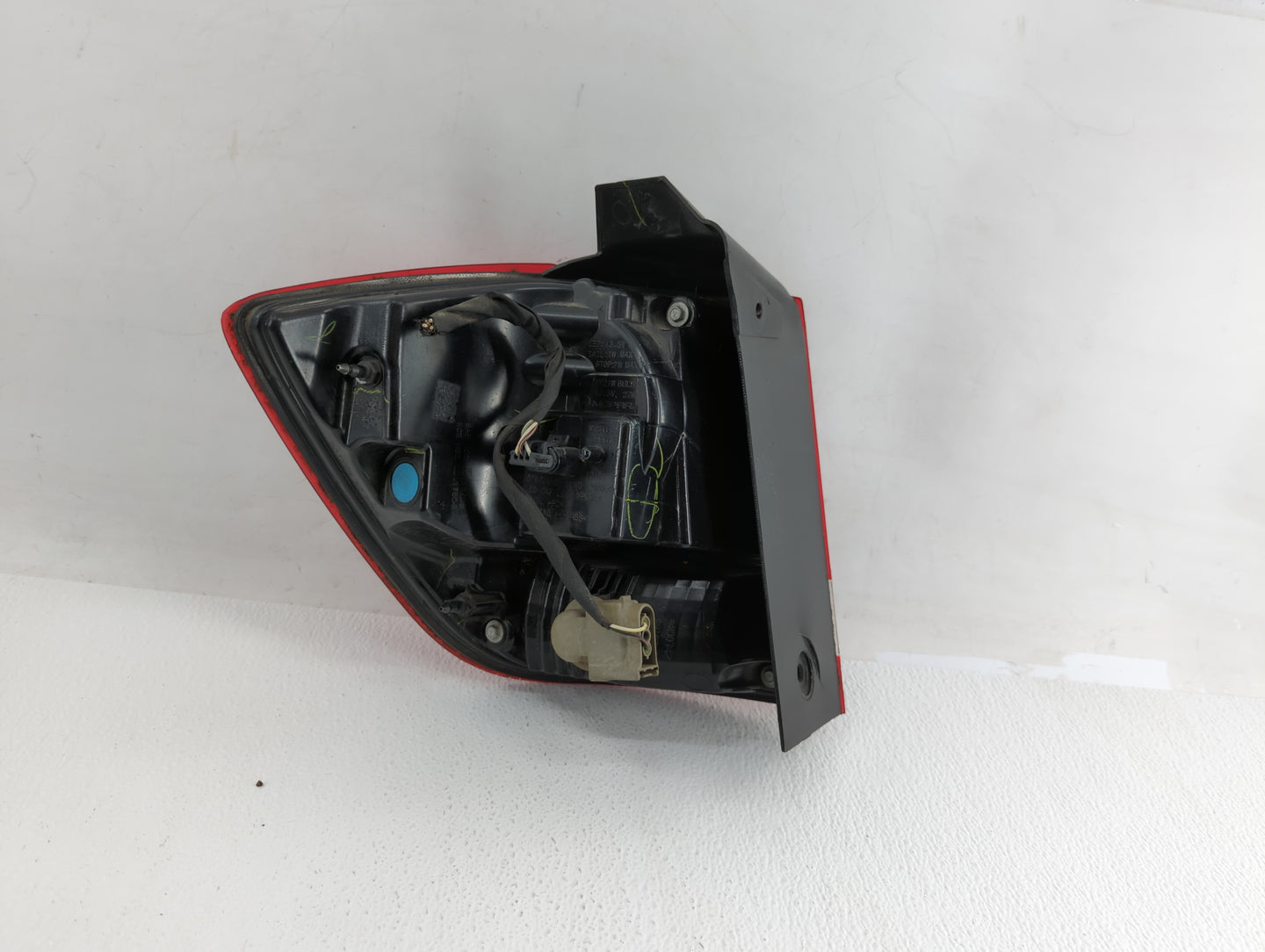 2011-2017 Dodge Journey Tail Light Assembly Passenger Right OEM P/N:68227132AA 68078464AD Fits OEM Used Auto Parts - Oemused