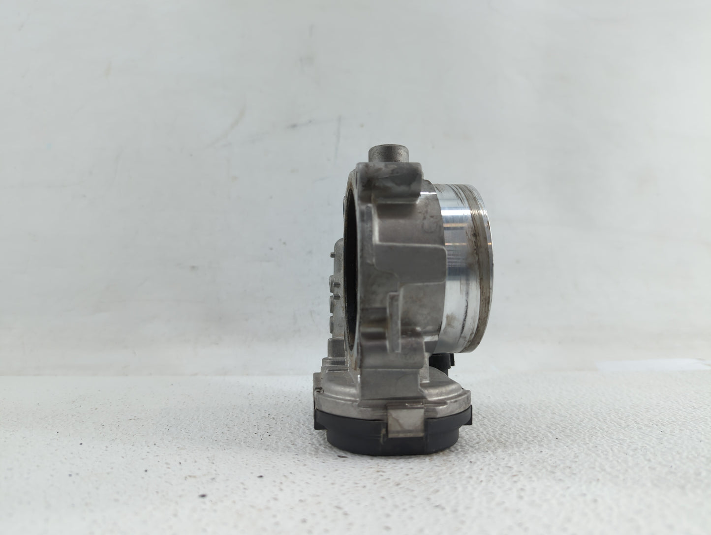 2011-2017 Dodge Journey Throttle Body P/N:05184349AF 05184349AD, 05184349AB Fits Fits 2011 2012 2013 2014 2015 2016 2017 201