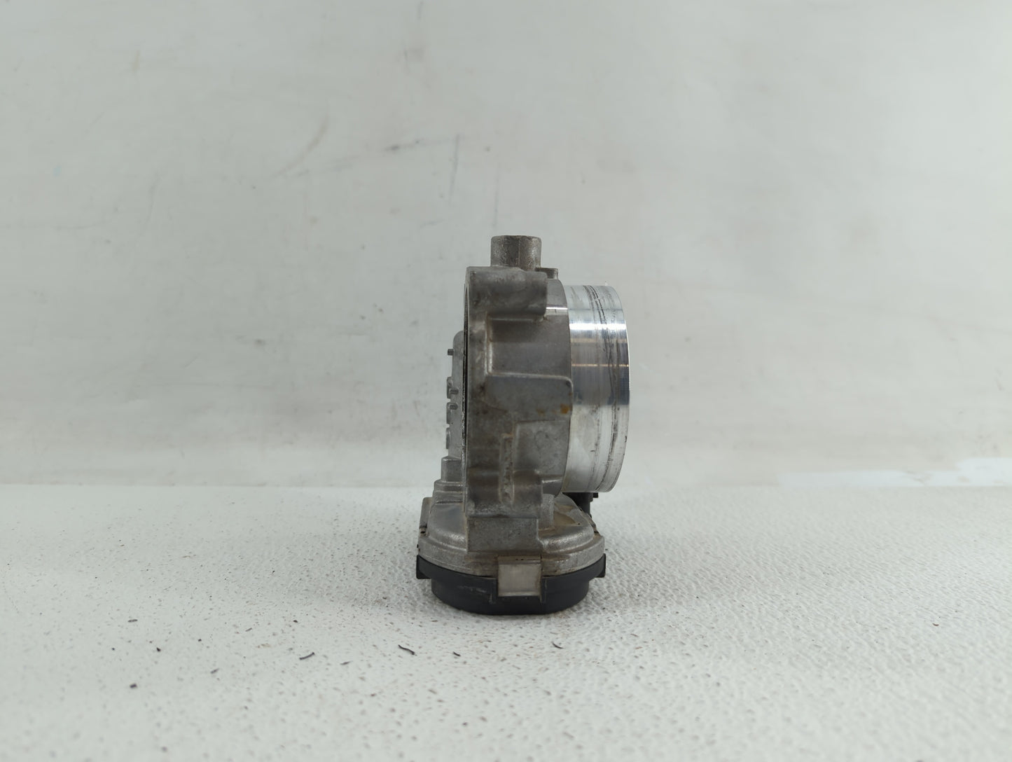 2011-2017 Dodge Journey Throttle Body P/N:05184349AF 05184349AD, 05184349AB Fits Fits 2011 2012 2013 2014 2015 2016 2017 201