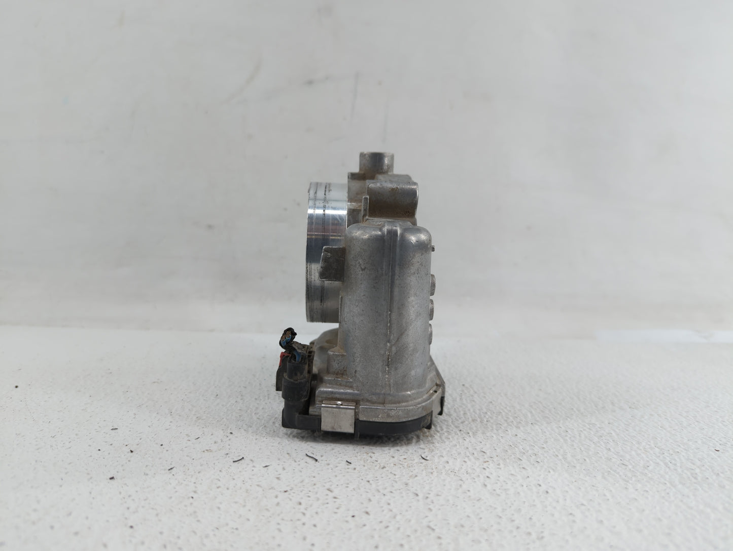 2011-2017 Dodge Journey Throttle Body P/N:05184349AF 05184349AD, 05184349AB Fits Fits 2011 2012 2013 2014 2015 2016 2017 201