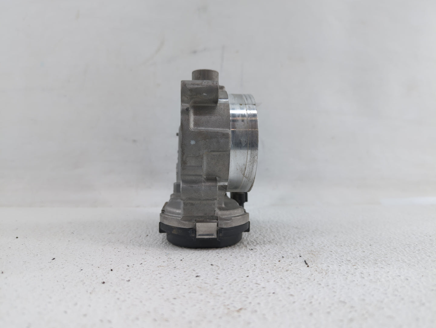 2011-2017 Dodge Journey Throttle Body P/N:05184349AF 05184349AD, 05184349AB Fits Fits 2011 2012 2013 2014 2015 2016 2017 201