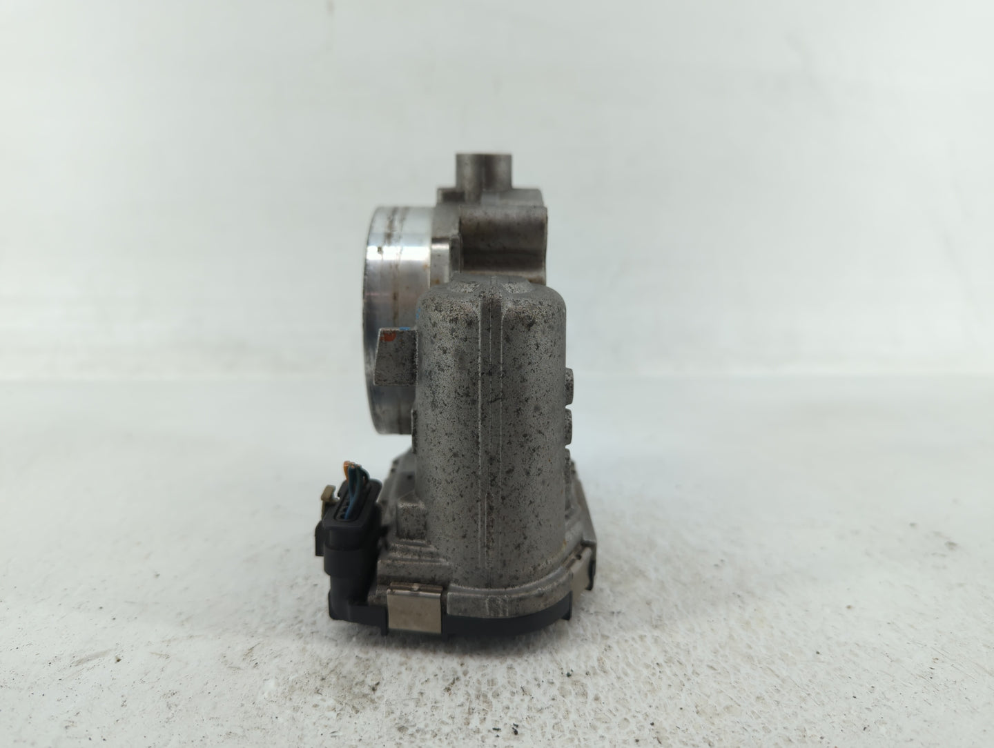 2011-2019 Dodge Journey Throttle Body P/N:05184349AF 05184349AE Fits OEM Used Auto Parts - Oemusedautoparts1.com