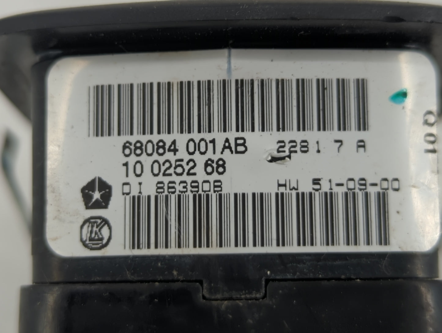 2012 Dodge Journey Master Power Window Switch Replacement Driver Side Left P/N:68084001AB 68307001AA, 68084001AD, 68084001AC