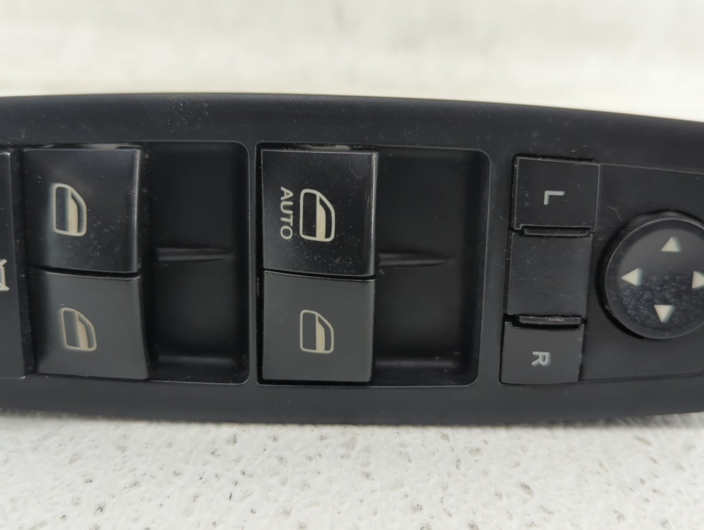 2012 Dodge Journey Master Power Window Switch Replacement Driver Side Left P/N:68084001AB 68307001AA, 68084001AD, 68084001AC