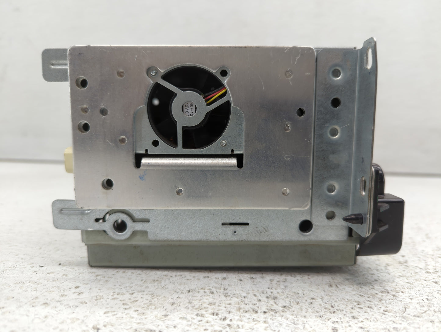 2011-2012 Dodge Journey Radio AM FM Cd Player Receiver Replacement P/N:P05091101AI Fits Fits 2011 2012 OEM Used Auto Parts -
