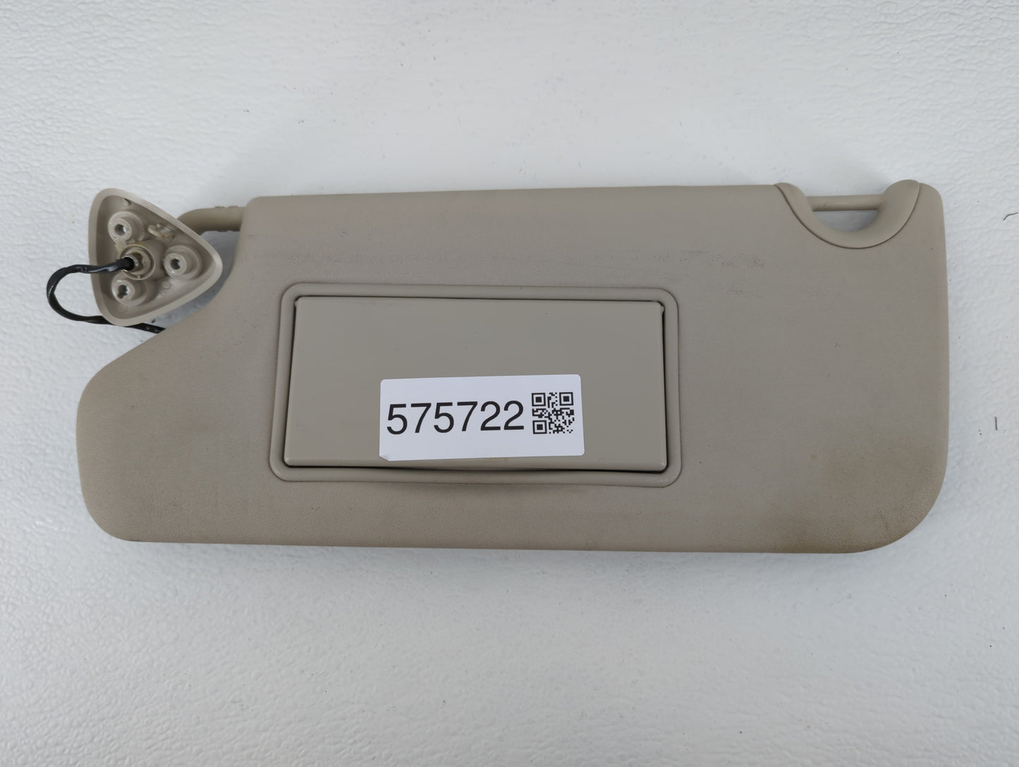 2011-2020 Dodge Journey Sun Visor Shade Replacement Passenger Right Mirror Fits OEM Used Auto Parts - Oemusedautoparts1.com