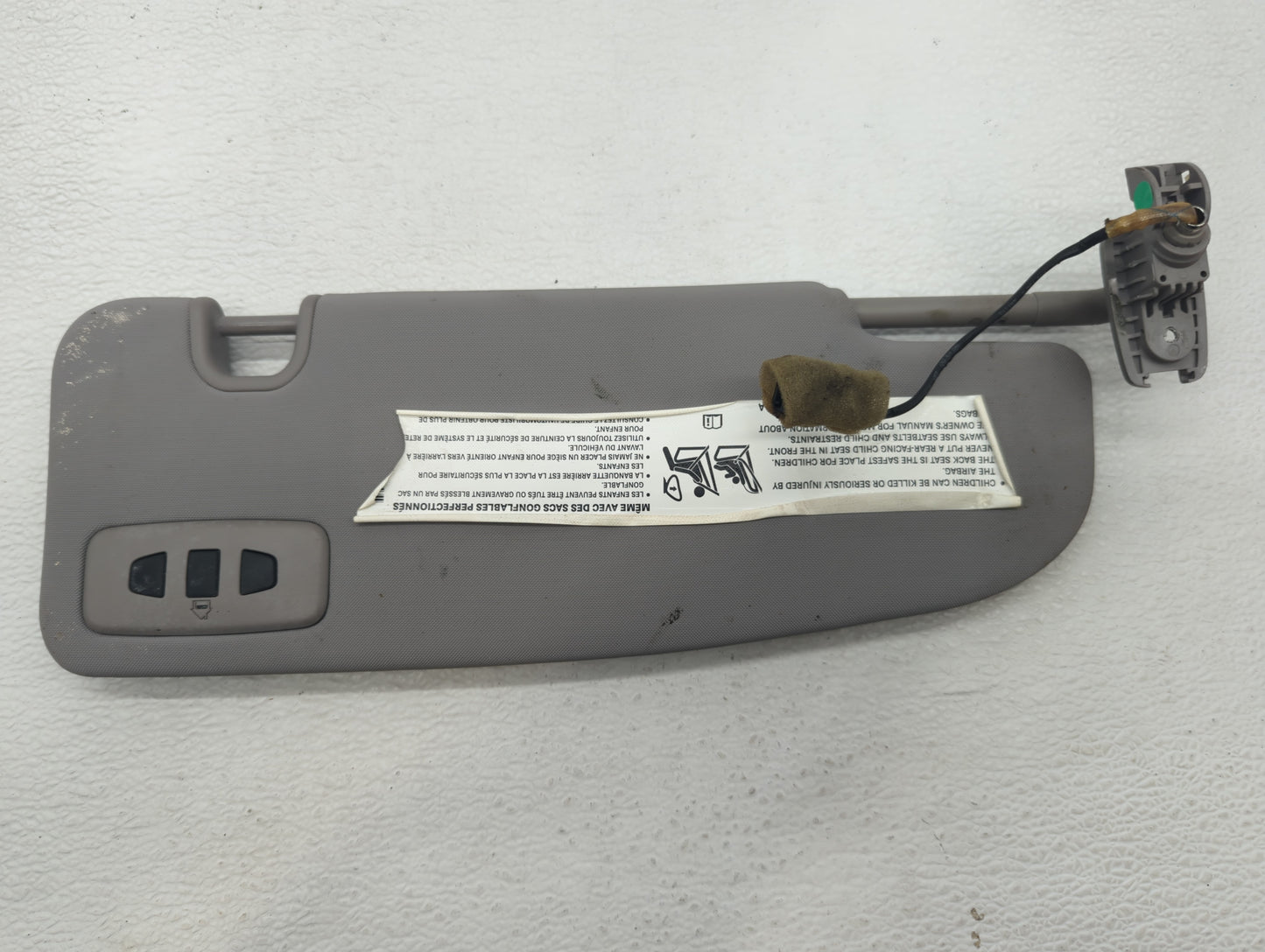 2012 Dodge Journey Sun Visor Shade Replacement Driver Left Mirror Fits OEM Used Auto Parts - Oemusedautoparts1.com