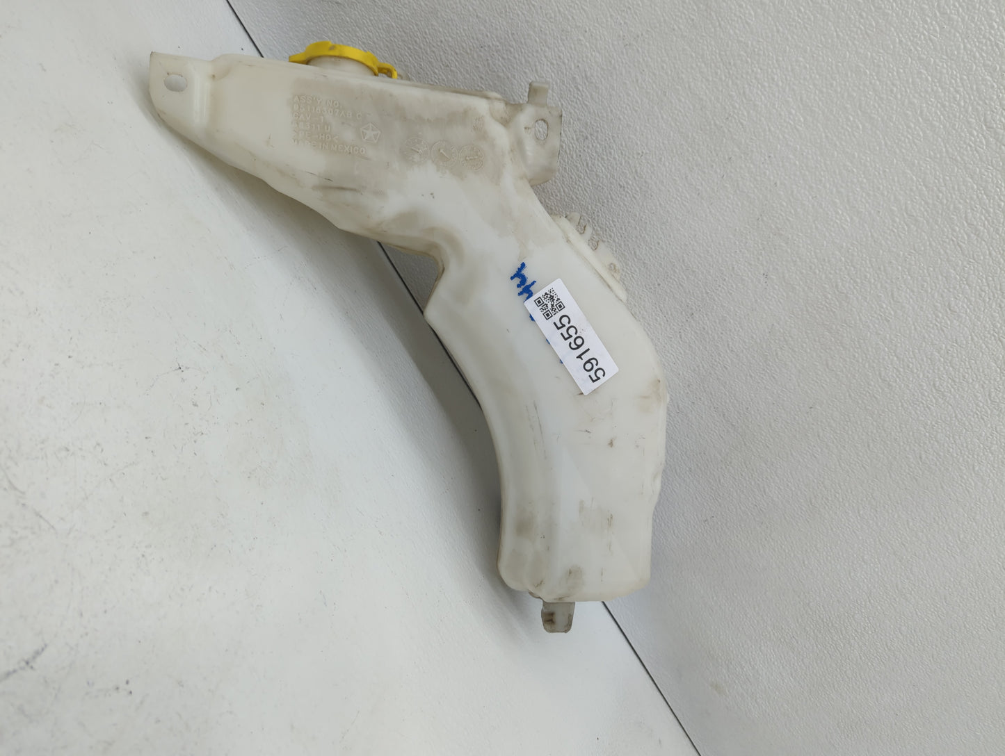 2012 Dodge Journey Windshield Washer Fluid Reservoir Bottle Oem - Oemusedautoparts1.com