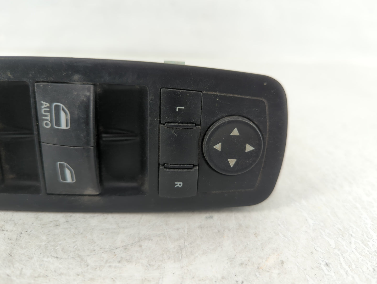 2012 Dodge Journey Master Power Window Switch Replacement Driver Side Left P/N:68084001AB Fits OEM Used Auto Parts - Oemused