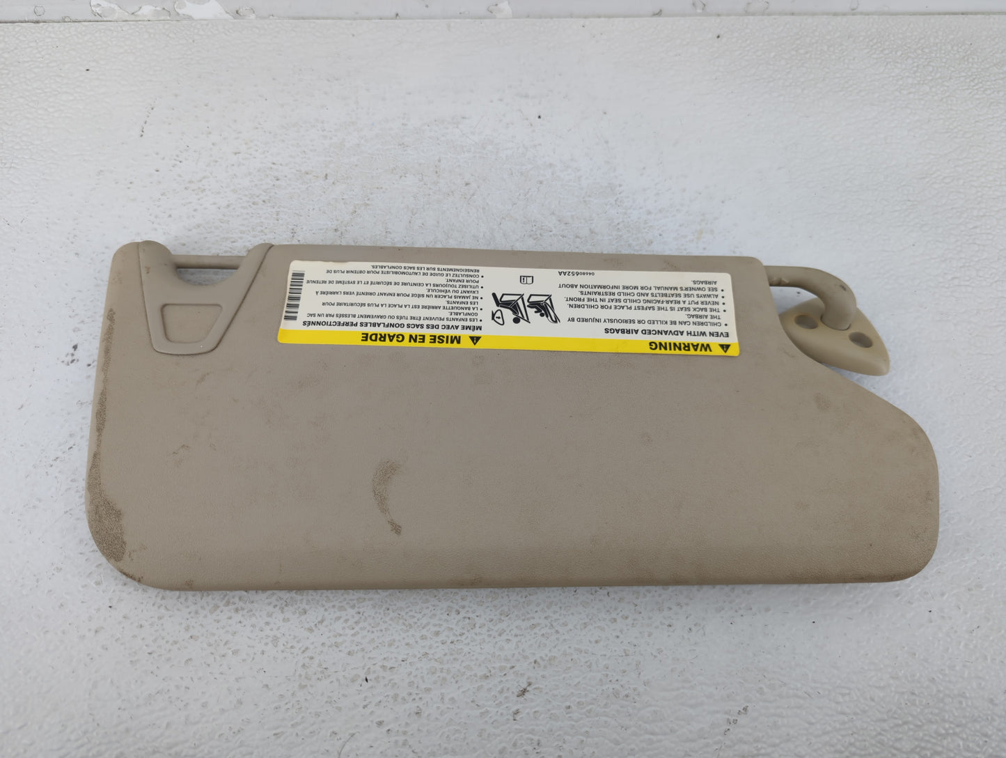 2012 Dodge Journey Sun Visor Shade Replacement Driver Left Mirror Fits OEM Used Auto Parts - Oemusedautoparts1.com