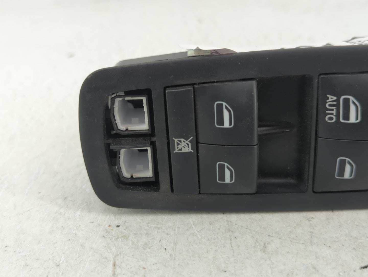 2012 Dodge Journey Master Power Window Switch Replacement Driver Side Left P/N:68084001AB Fits OEM Used Auto Parts - Oemused