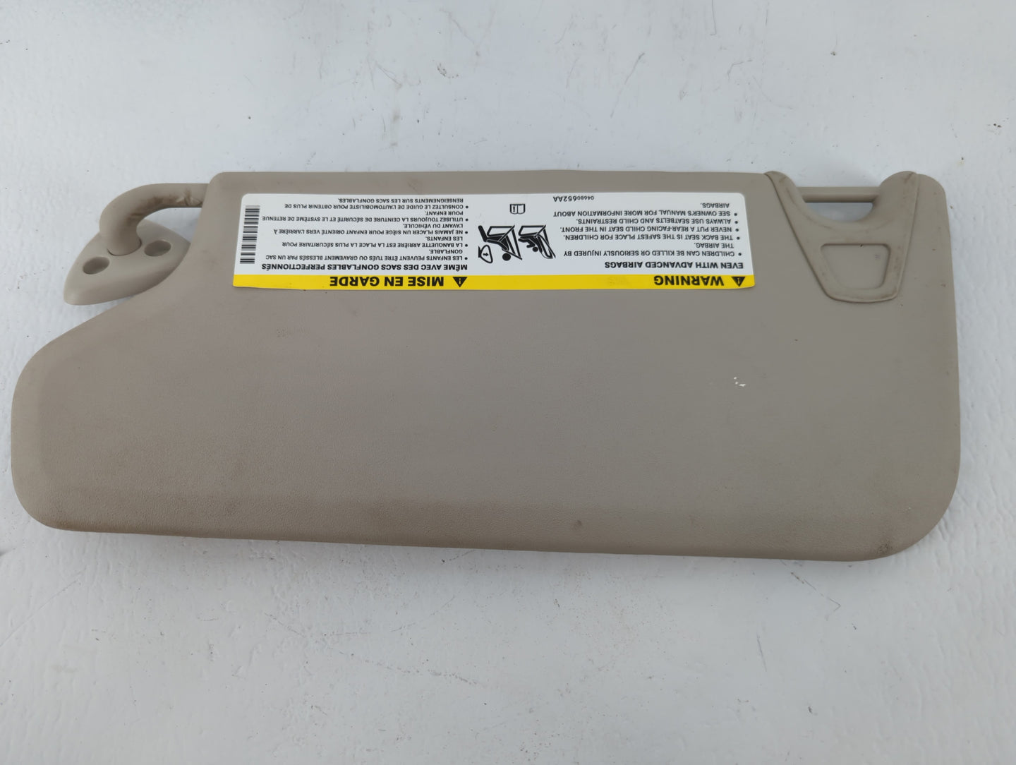 2012 Dodge Journey Sun Visor Shade Replacement Passenger Right Mirror Fits OEM Used Auto Parts - Oemusedautoparts1.com