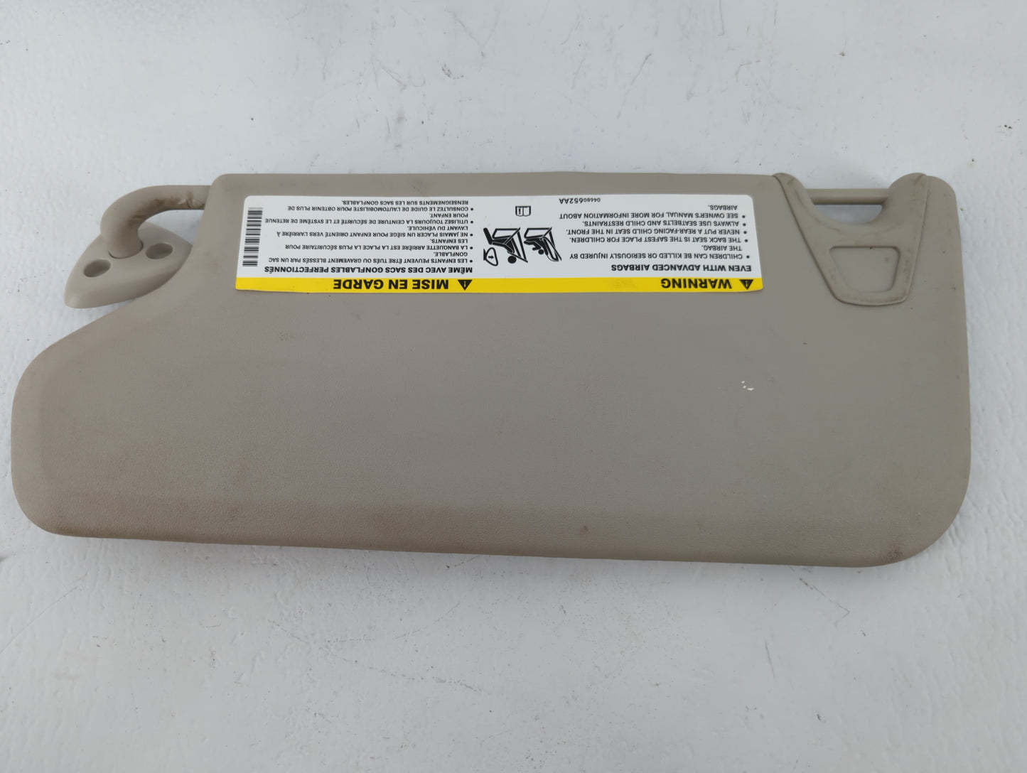 2012 Dodge Journey Sun Visor Shade Replacement Passenger Right Mirror Fits OEM Used Auto Parts - Oemusedautoparts1.com