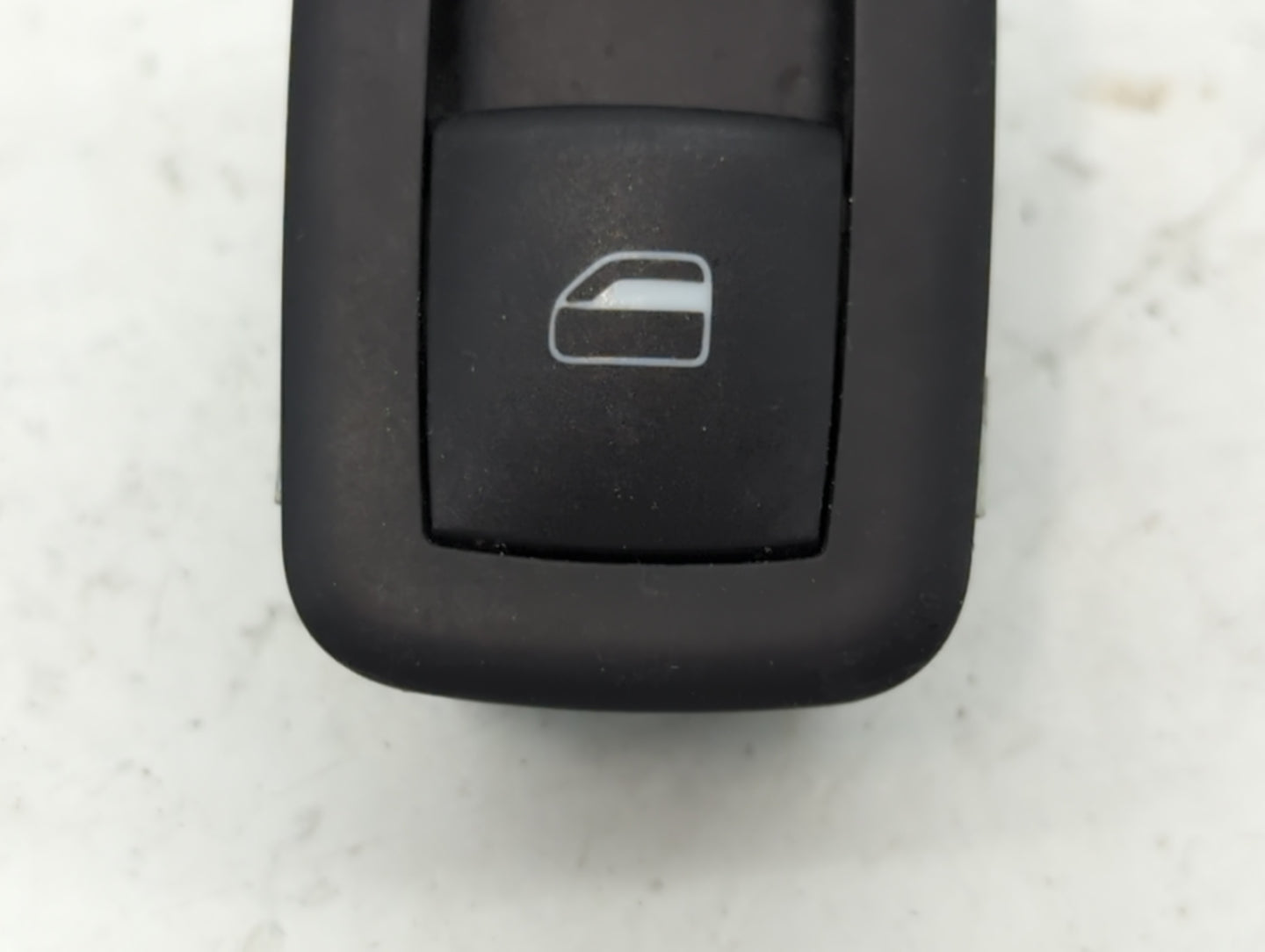 2011-2019 Dodge Journey Passenger Right Rear Power Window Switch - Oemusedautoparts1.com