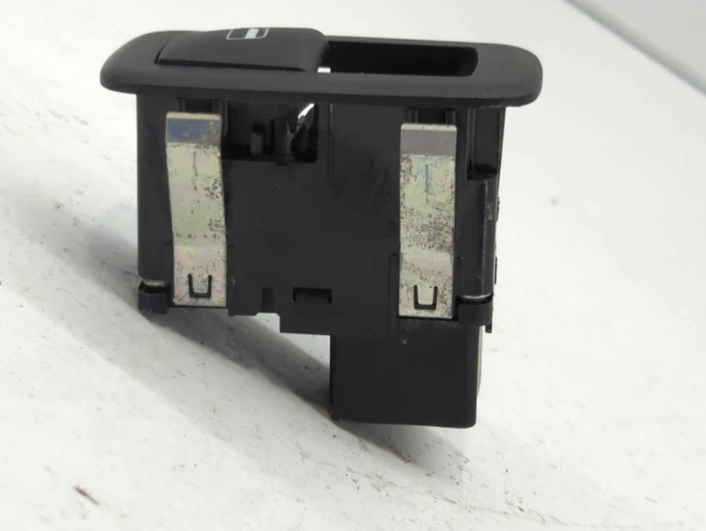 2011-2019 Dodge Journey Passenger Right Rear Power Window Switch - Oemusedautoparts1.com