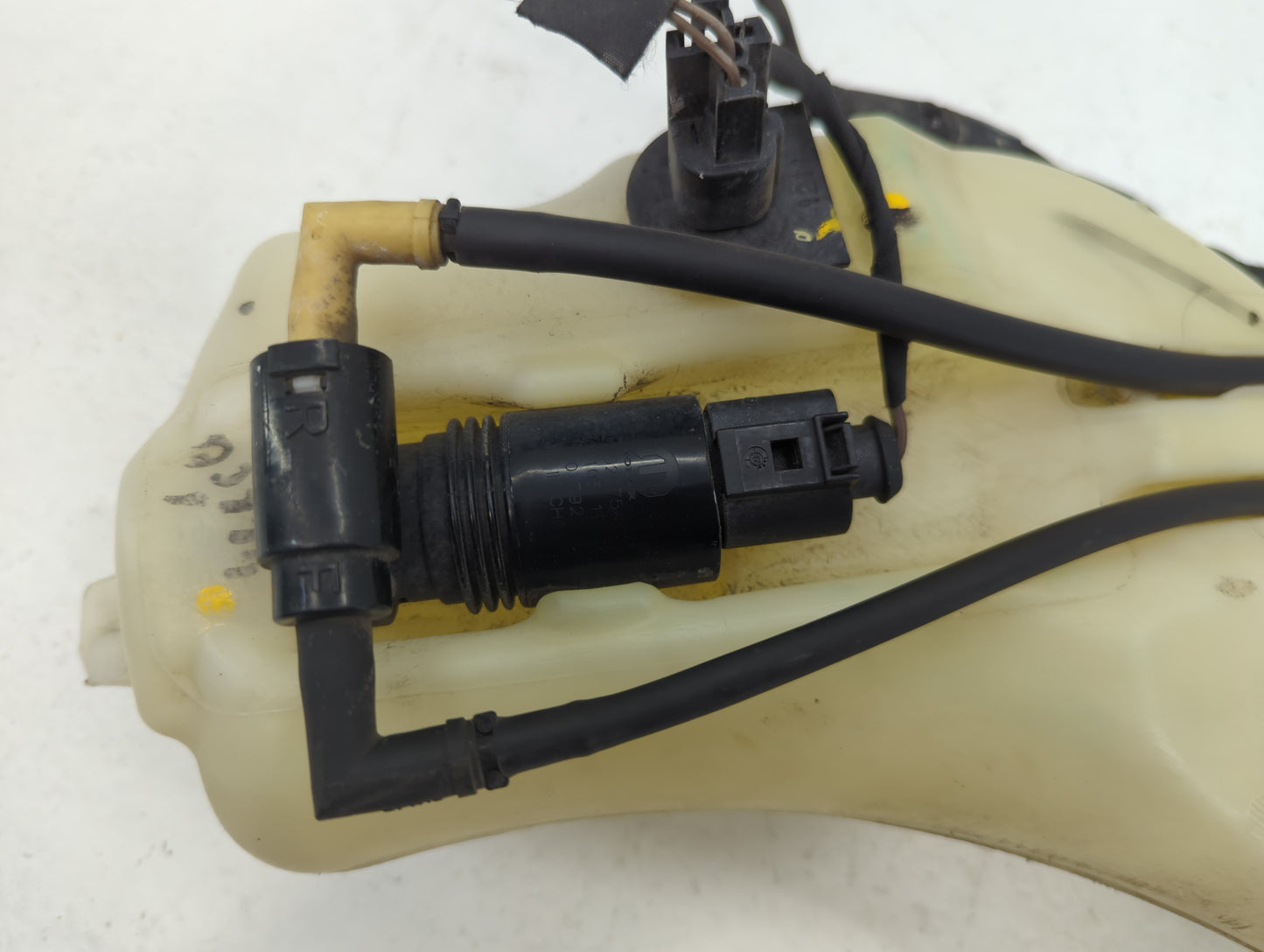 2012 Dodge Journey Windshield Washer Fluid Reservoir Bottle Oem - Oemusedautoparts1.com