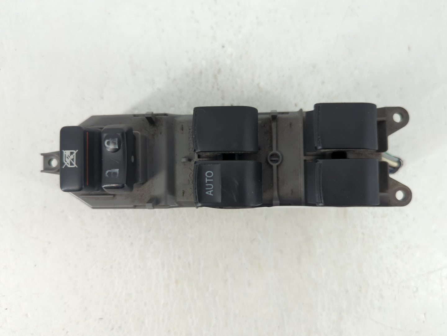 2012 Dodge Journey Master Power Window Switch Replacement Driver Side Left P/N:9470070 01 :24 Fits OEM Used Auto Parts - Oem