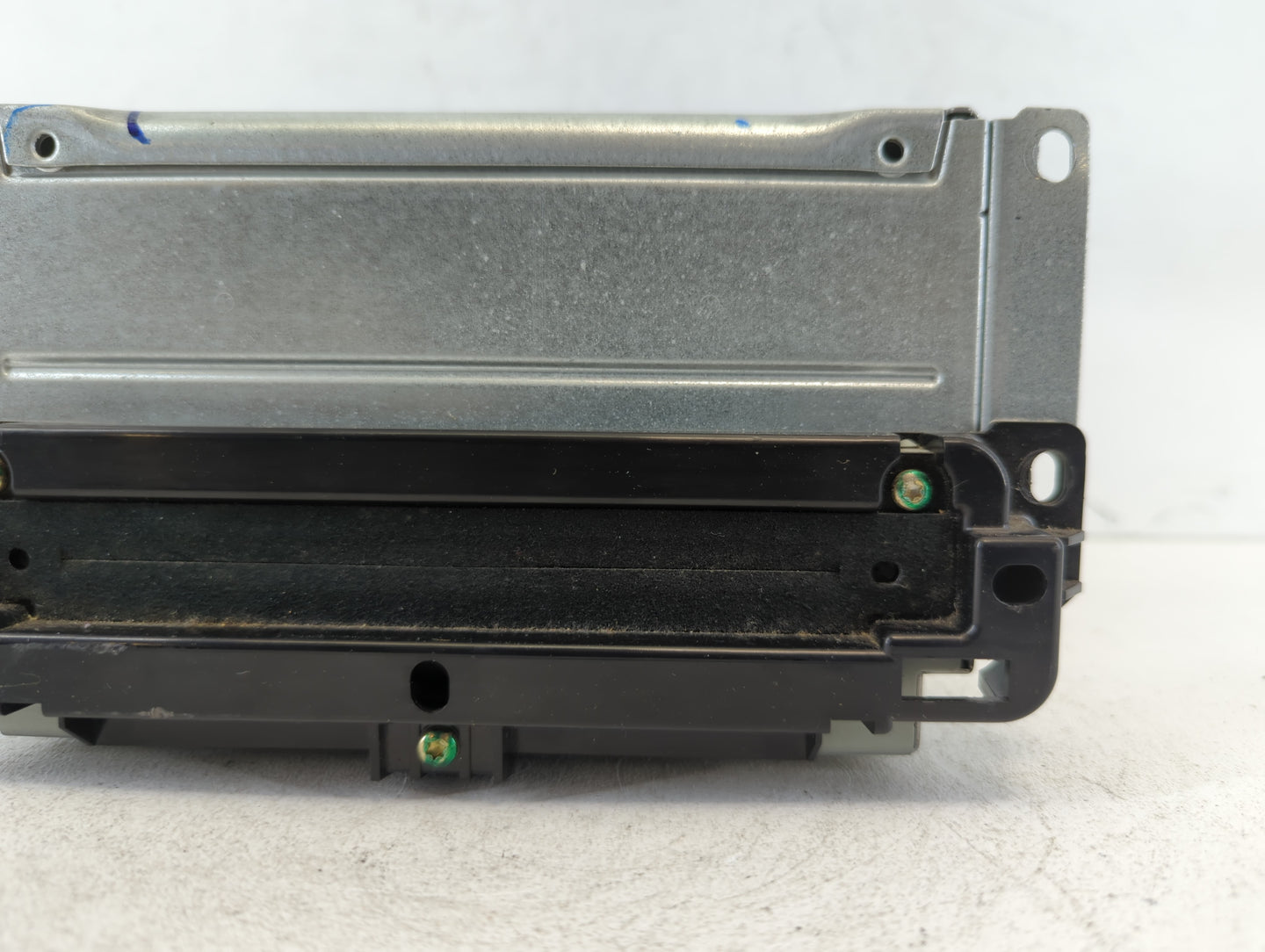 2012 Dodge Journey Am Fm Cd Player Radio Receiver - Oemusedautoparts1.com