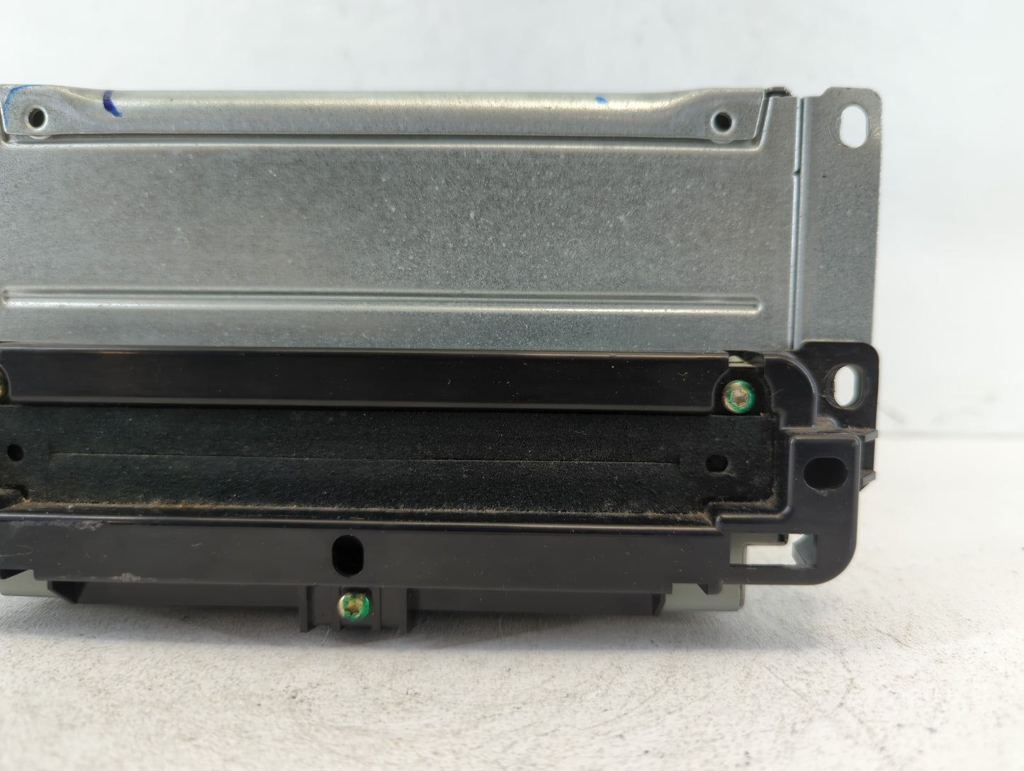 2012 Dodge Journey Am Fm Cd Player Radio Receiver - Oemusedautoparts1.com