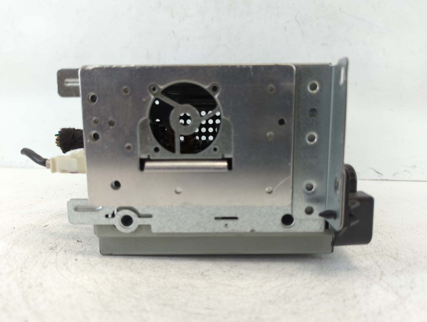 2012 Dodge Journey Am Fm Cd Player Radio Receiver - Oemusedautoparts1.com