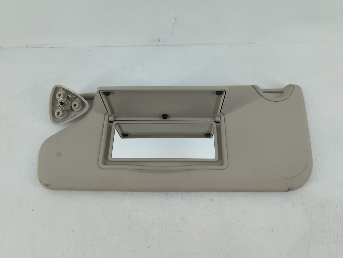 2012 Dodge Journey Sun Visor Shade Replacement Passenger Right Mirror Fits OEM Used Auto Parts - Oemusedautoparts1.com