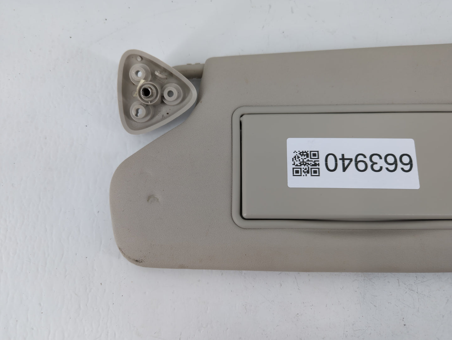 2012 Dodge Journey Sun Visor Shade Replacement Passenger Right Mirror Fits OEM Used Auto Parts - Oemusedautoparts1.com