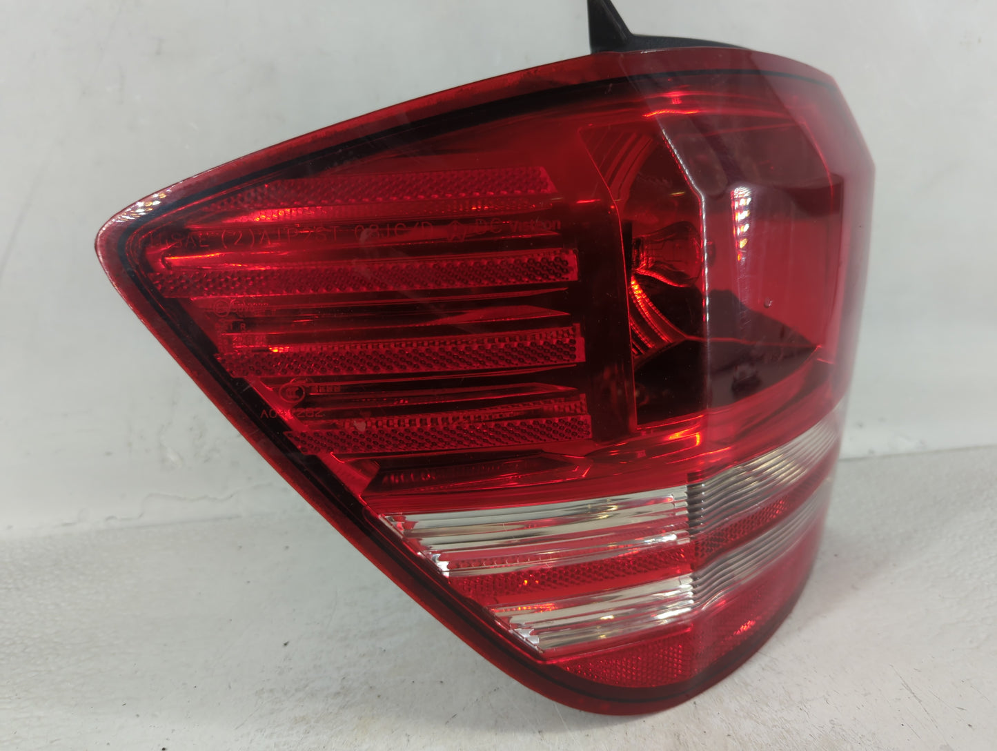 2012 Dodge Journey Tail Light Assembly Driver Left OEM P/N:05116291AG BL05DA5666, VP8LDX, 13B505 Fits OEM Used Auto Parts - 