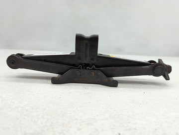 2012 Dodge Journey Spare Scissor Car Jack - Oemusedautoparts1.com
