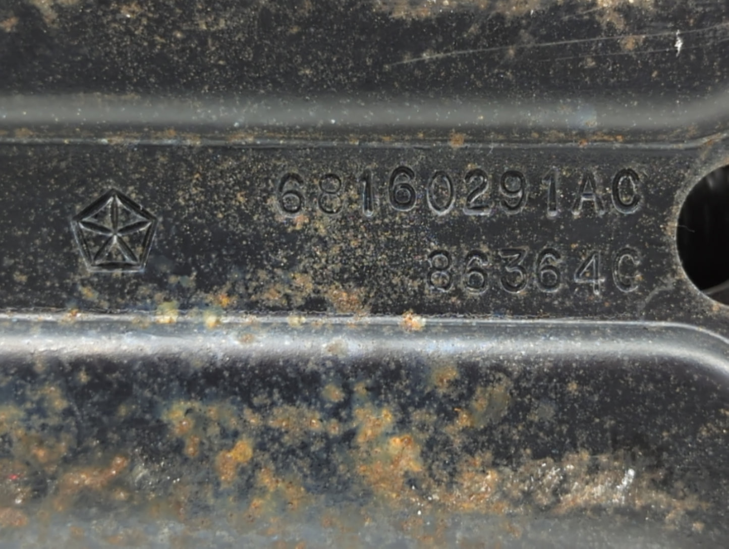 2012 Dodge Journey Spare Scissor Car Jack - Oemusedautoparts1.com