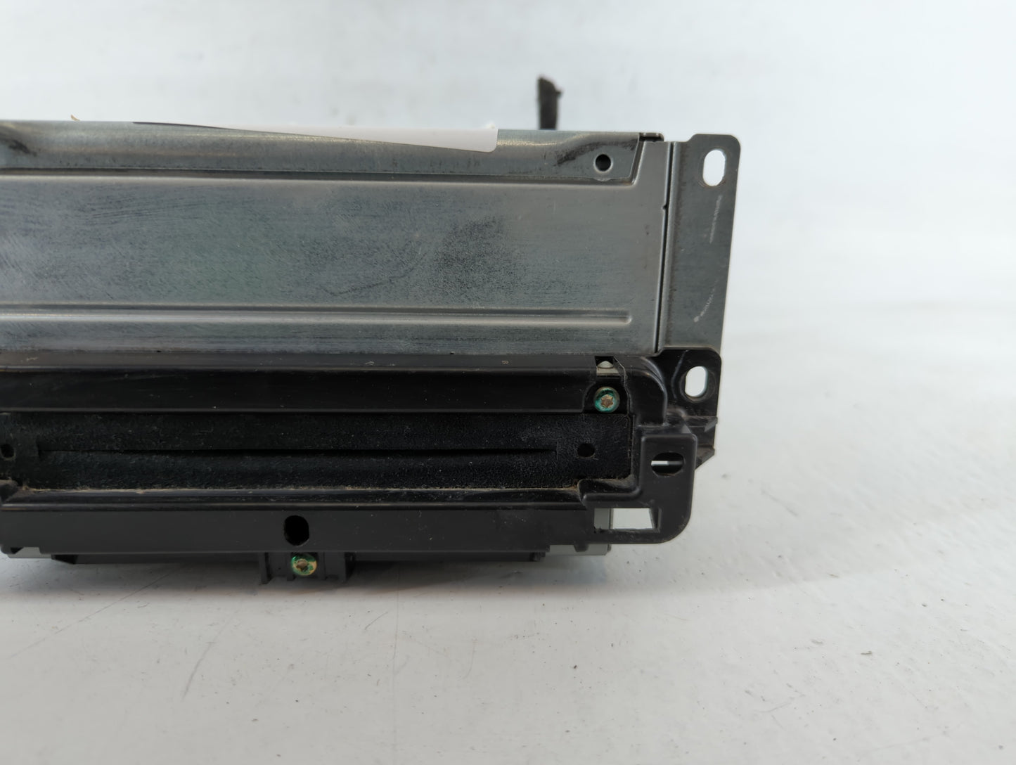 2011-2012 Dodge Journey Radio AM FM Cd Player Receiver Replacement P/N:P05091101AI Fits Fits 2011 2012 OEM Used Auto Parts -