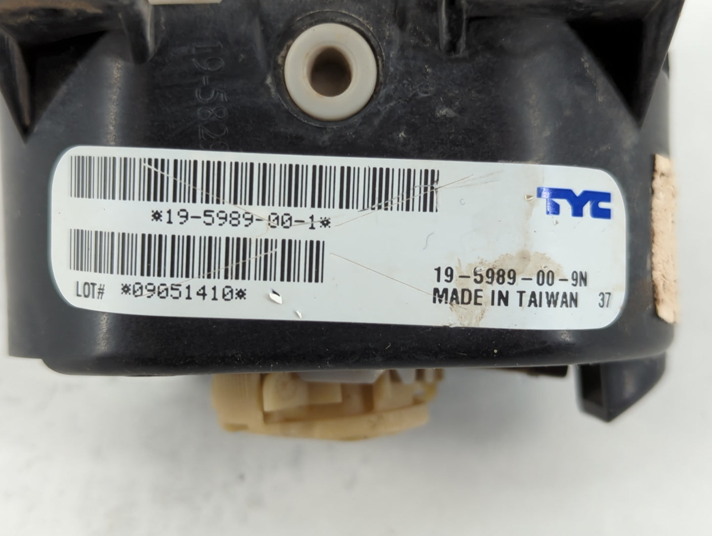 2018-2020 Dodge Journey Driver Left Oem Fog Light Lamp - Oemusedautoparts1.com