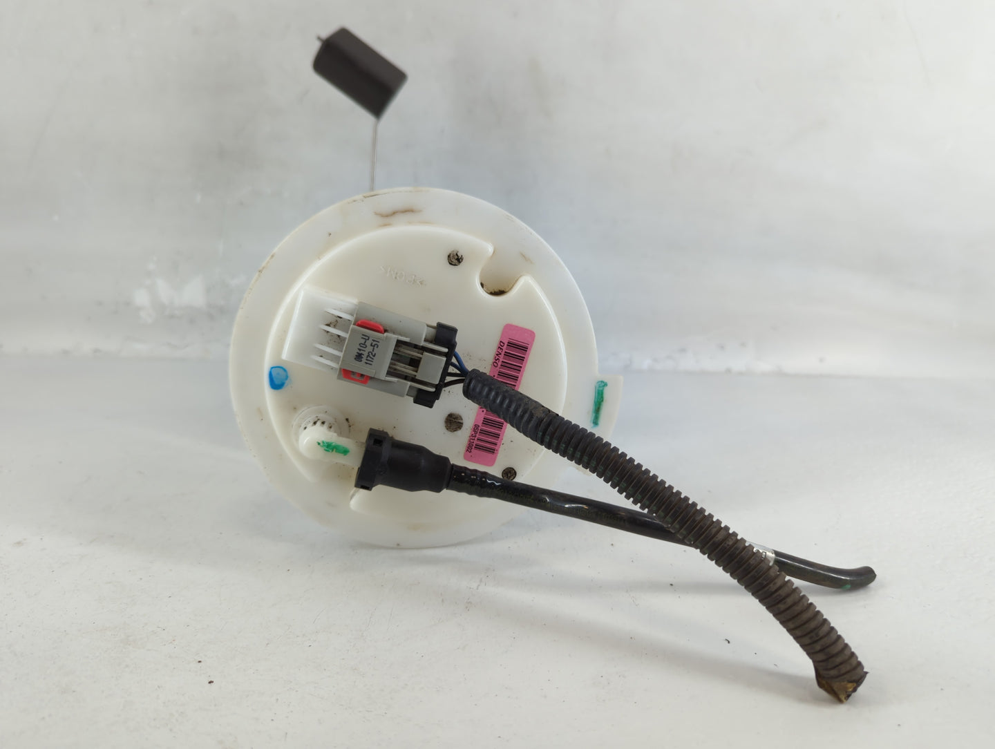 2009-2020 Dodge Journey Electrical Gas Fuel Pump Assembly - Oemusedautoparts1.com