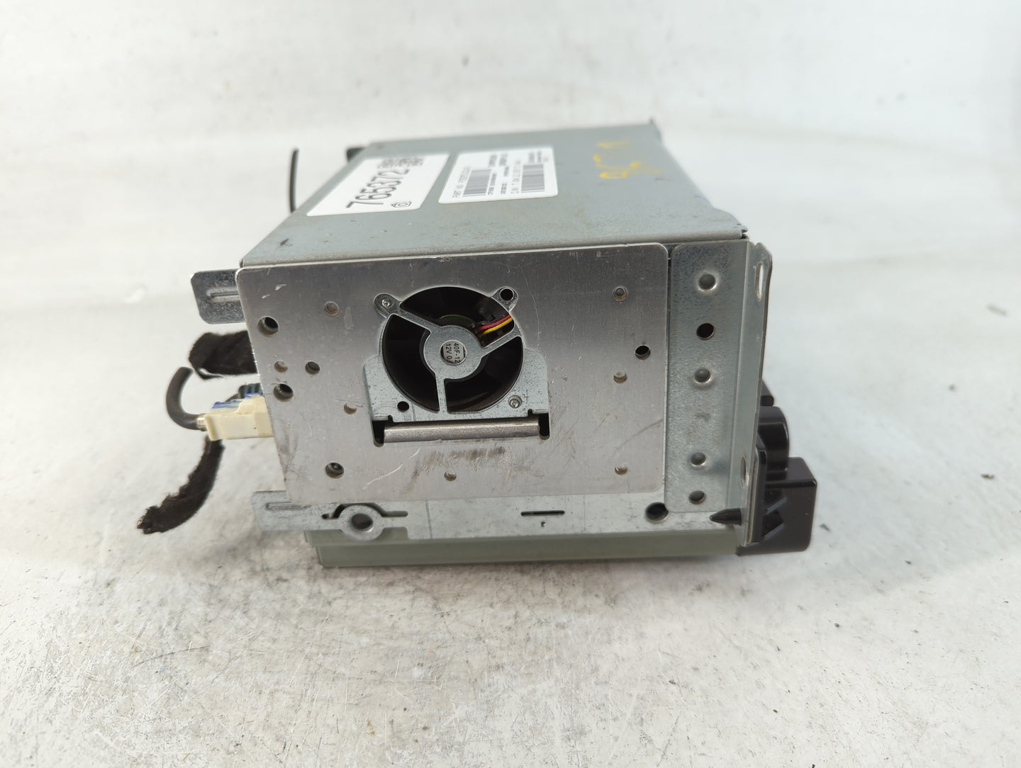 2011-2012 Dodge Journey Radio AM FM Cd Player Receiver Replacement P/N:P05091101AI Fits Fits 2011 2012 OEM Used Auto Parts -