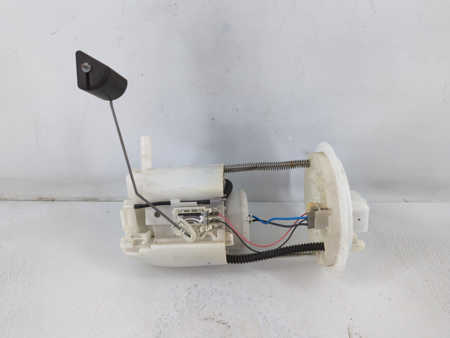 2009-2019 Dodge Journey Electrical Gas Fuel Pump Assembly - Oemusedautoparts1.com