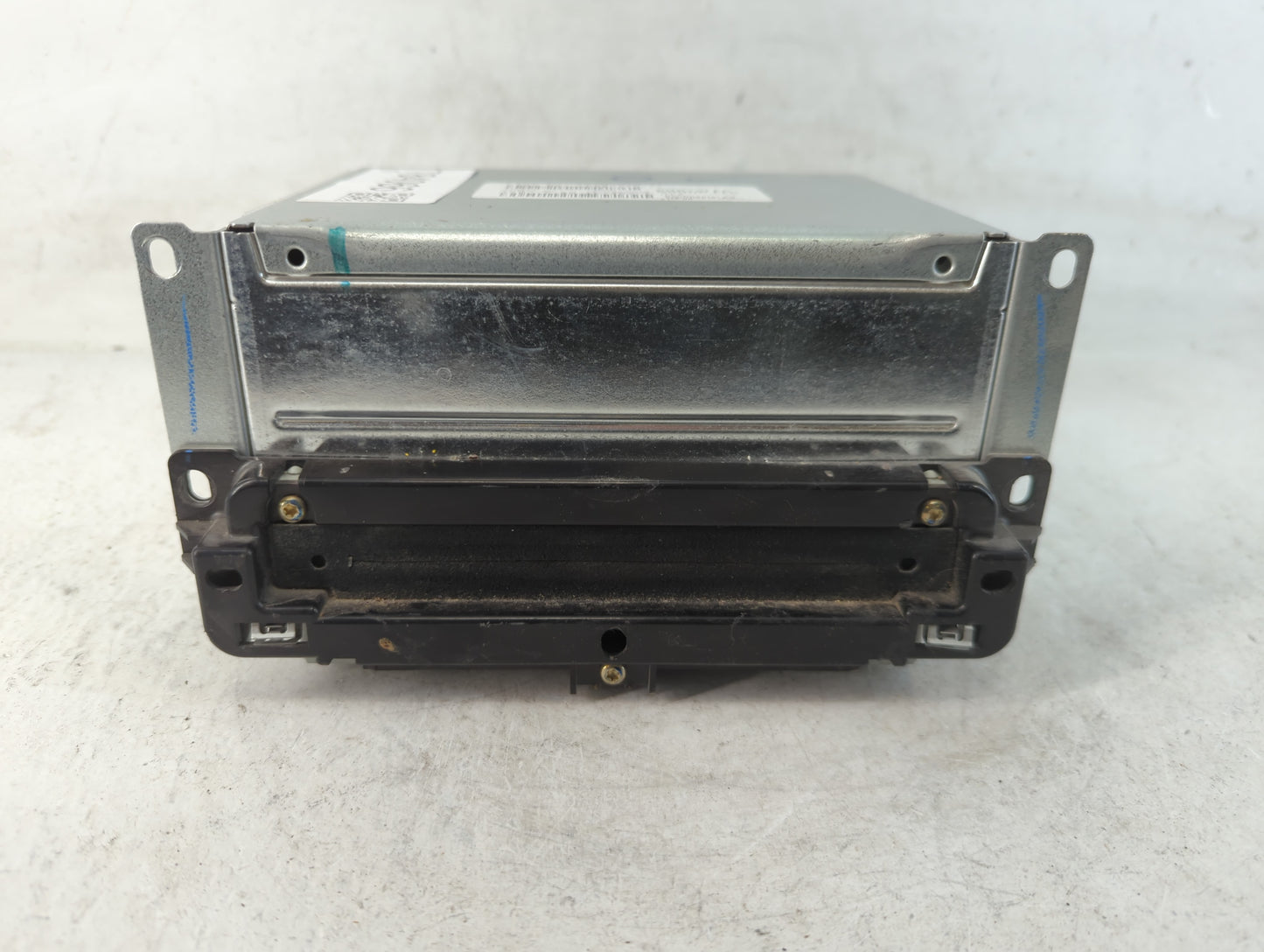 2012 Dodge Journey Radio AM FM Cd Player Receiver Replacement P/N:P05091101AI Fits OEM Used Auto Parts - Oemusedautoparts1.c