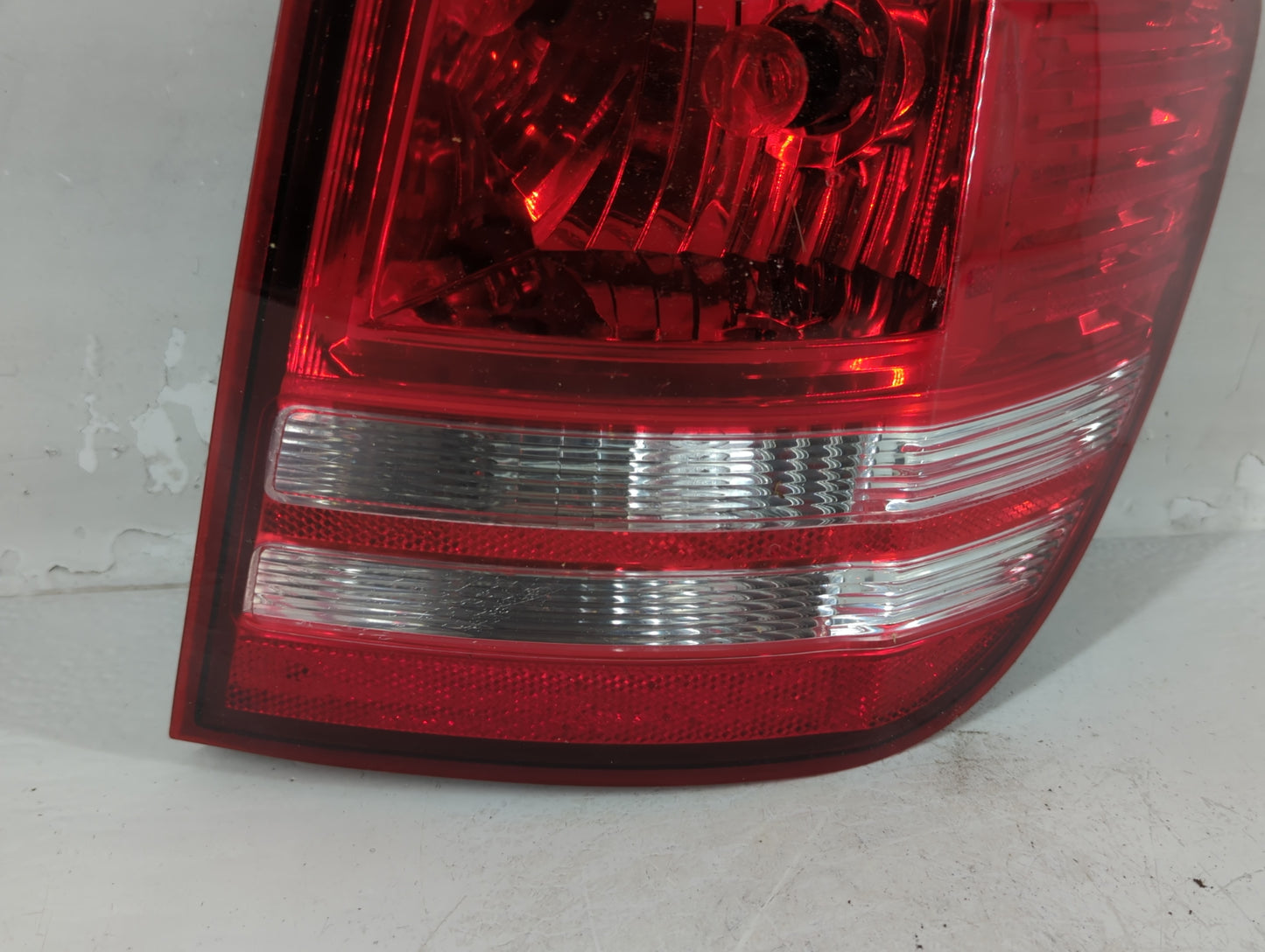2010-2020 Dodge Journey Tail Light Assembly Passenger Right OEM P/N:05116290AG Fits OEM Used Auto Parts - Oemusedautoparts1.