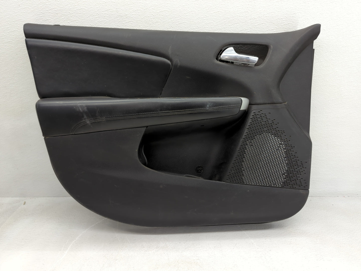 2012 Dodge Journey Front Left Driver Interior Door Panel Trim - Oemusedautoparts1.com