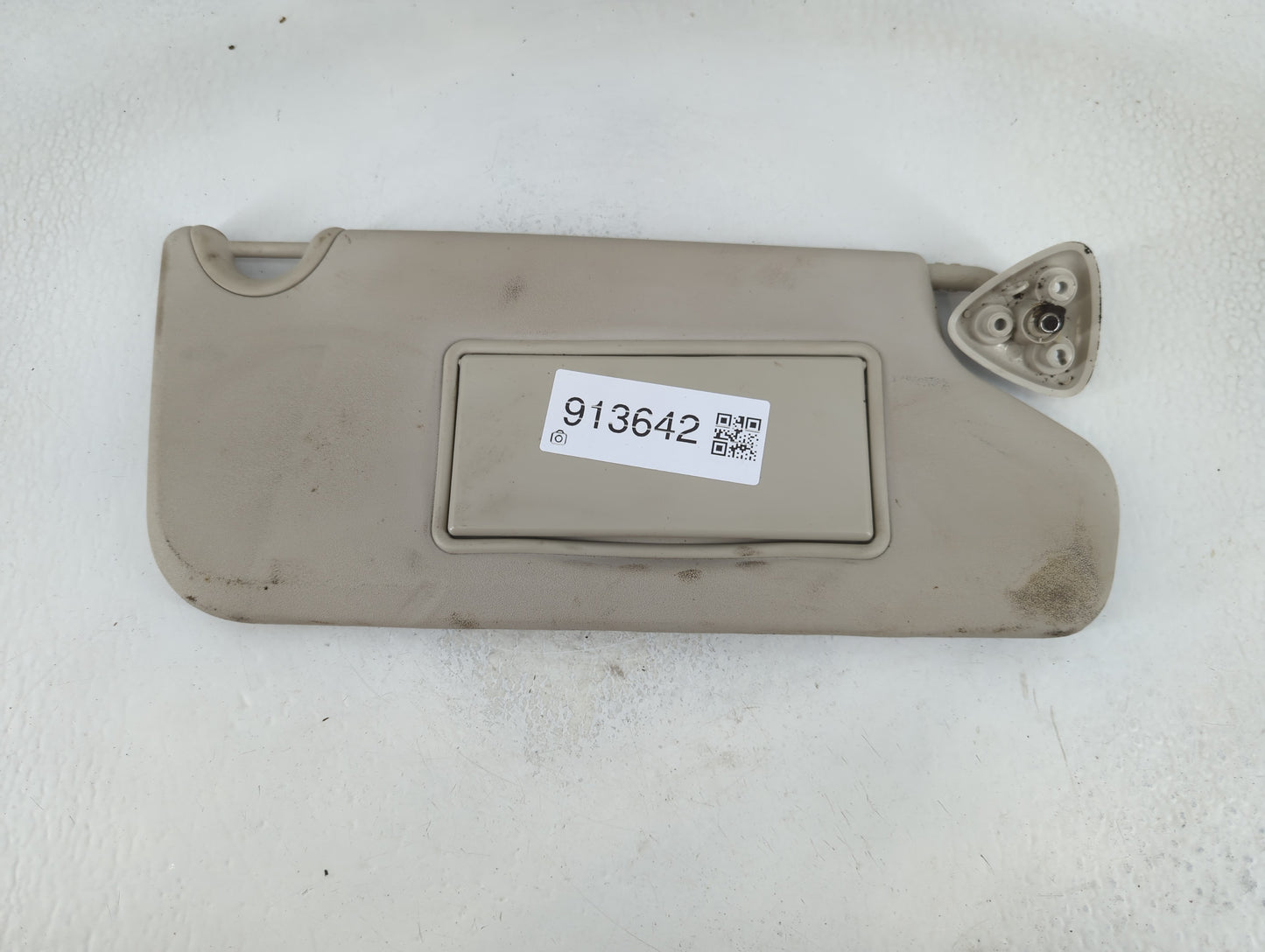 2012 Dodge Journey Sun Visor Shade Replacement Passenger Right Mirror Fits OEM Used Auto Parts - Oemusedautoparts1.com