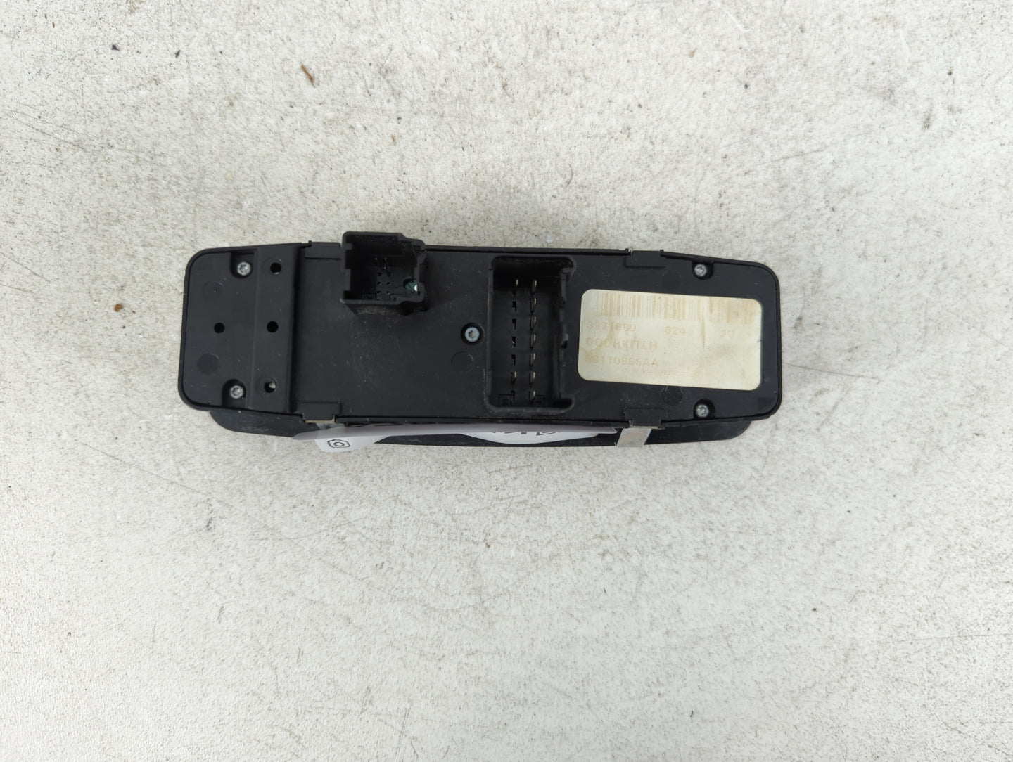 2012 Dodge Ram 1500 Master Power Window Switch Replacement Driver Side Left P/N:68110866AA Fits OEM Used Auto Parts - Oemuse