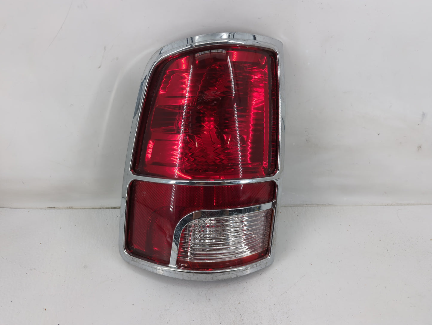 2012 Dodge Ram 1500 Tail Light Assembly Driver Left OEM P/N:55277415AA Fits OEM Used Auto Parts - Oemusedautoparts1.com