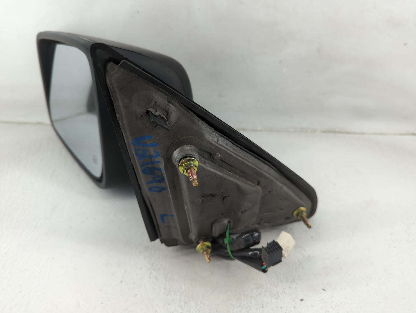 2009 Dodge Ram 1500 Driver Side View Mirror - Left Door Mirror OEM Used - Oemusedautoparts1.com