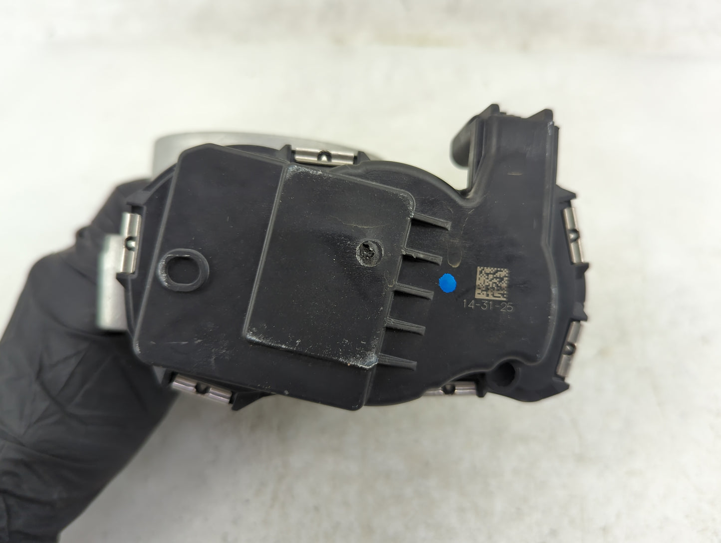2012 Dodge Ram 1500 Throttle Body P/N:53034251AD Fits Fits 2013 2014 2015 2016 2017 2018 2019 2020 2021 2022 OEM Used Auto P