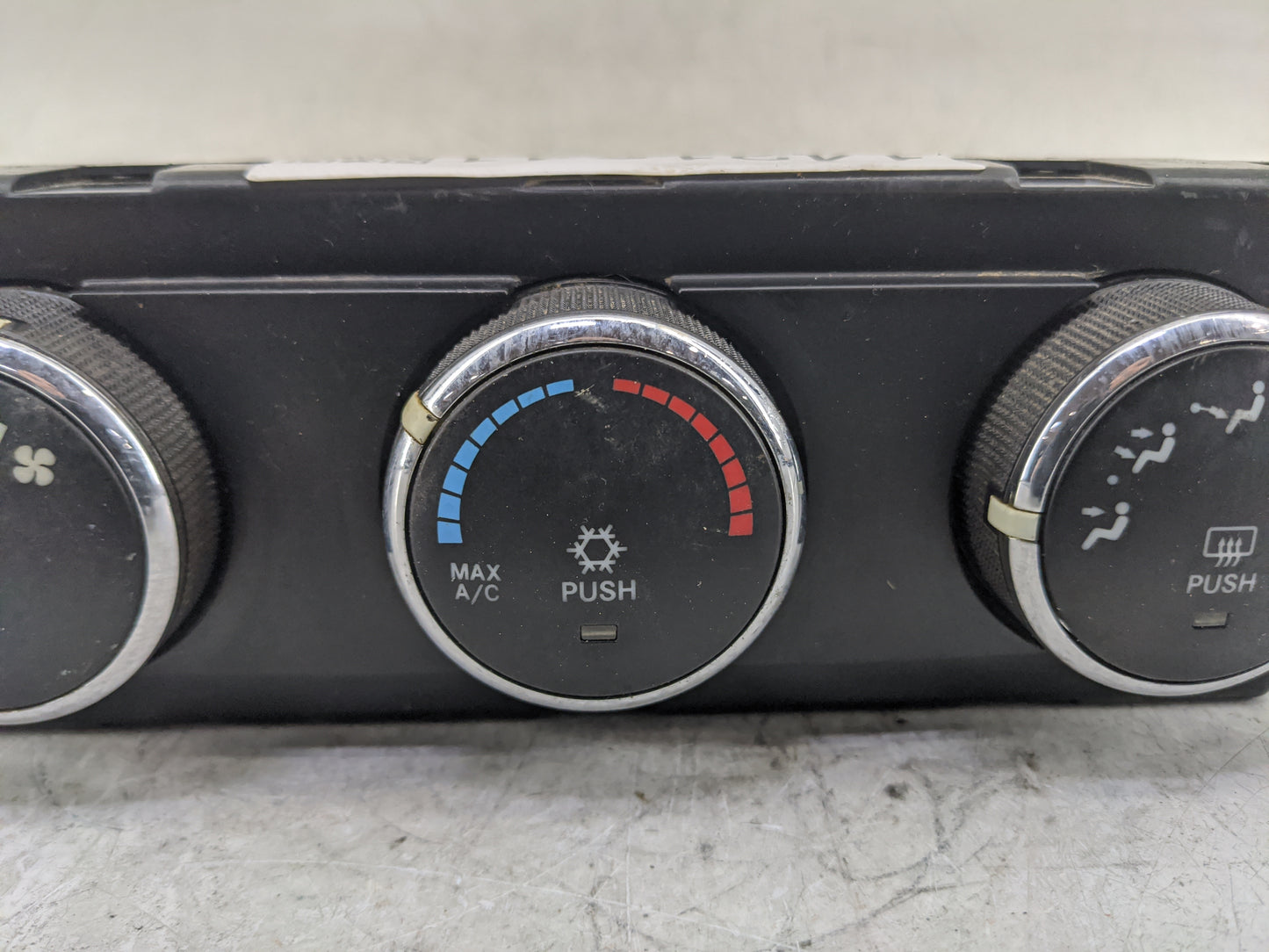 2012 Dodge Ram 1500 Climate Control Module Temperature AC/Heater Replacement P/N:55111290 1TSV017121100, 400.015004 Fits OEM