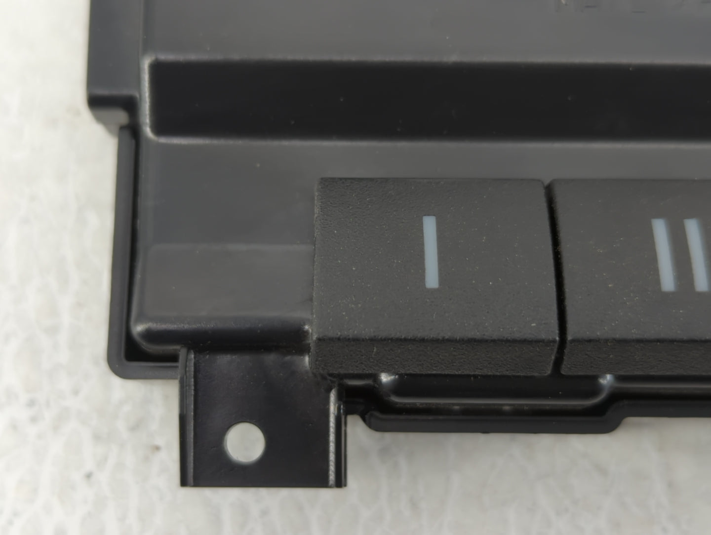 2012 Dodge Ram 1500 Overhead Roof Console - Oemusedautoparts1.com