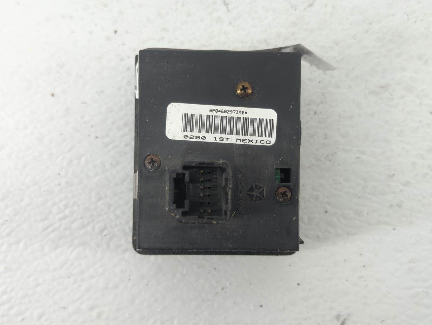 Dodge Ram 1500 Radio Control Panel - Oemusedautoparts1.com