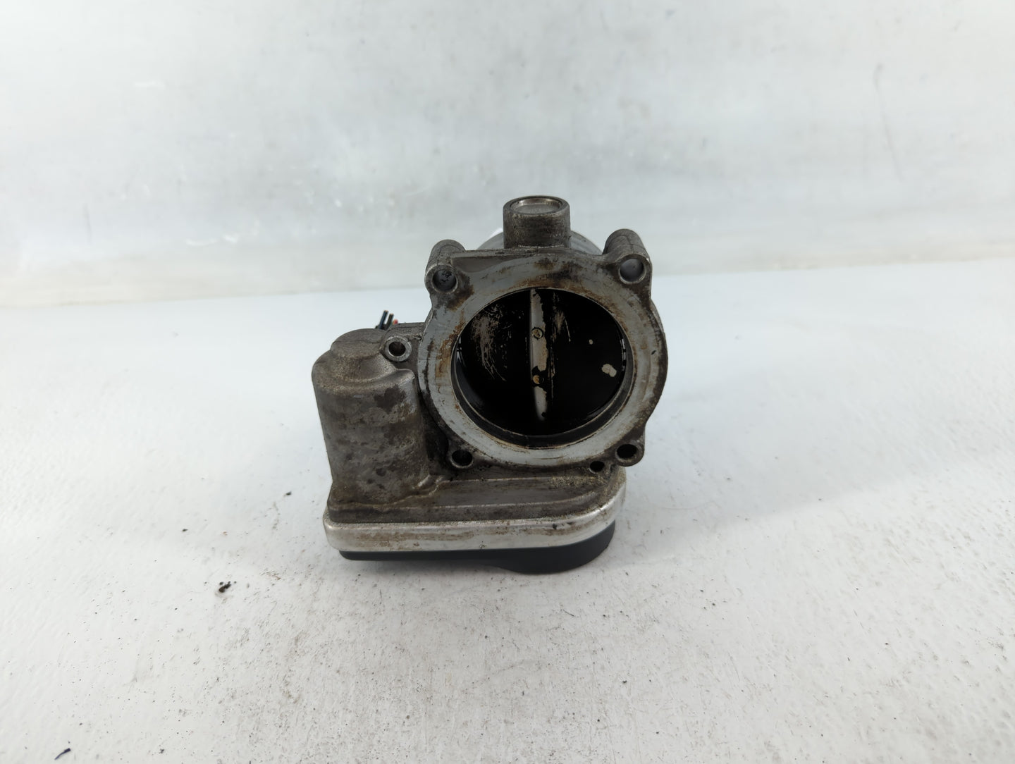 2005-2010 Dodge Ram 1500 Throttle Body P/N:5 718 201 Fits Fits 2005 2006 2007 2008 2009 2010 2011 2012 OEM Used Auto Parts -