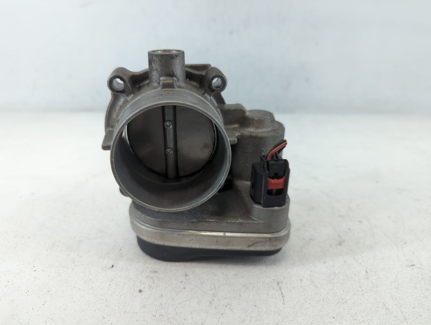 2005-2010 Dodge Ram 1500 Throttle Body P/N:5 775 292 57718201 Fits Fits 2005 2006 2007 2008 2009 2010 2011 2012 OEM Used Aut